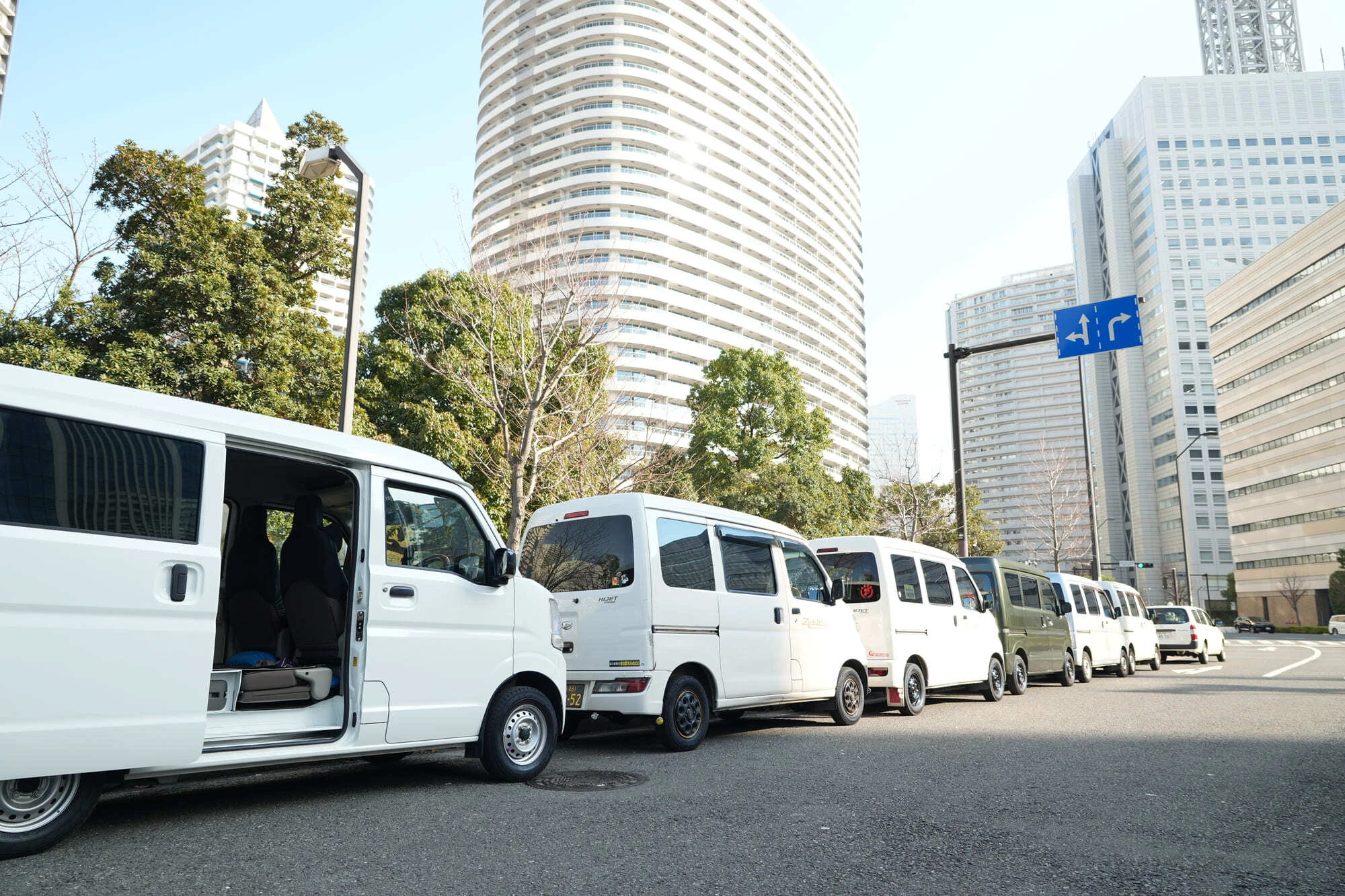 横浜